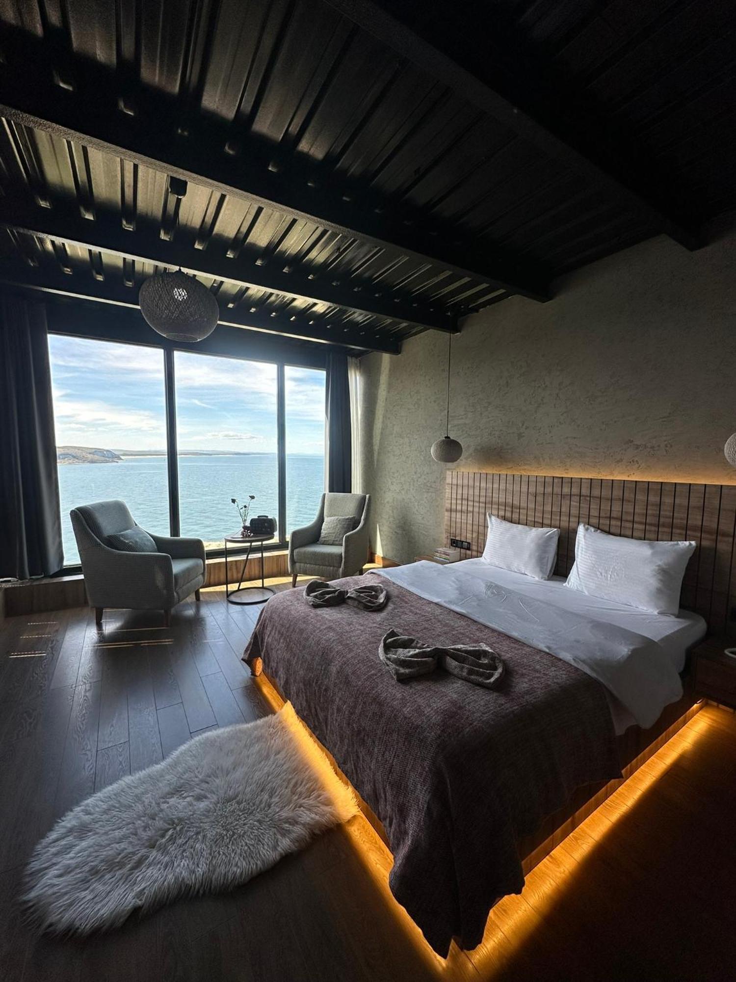 Marina Fener Istanbul Airport Homestay