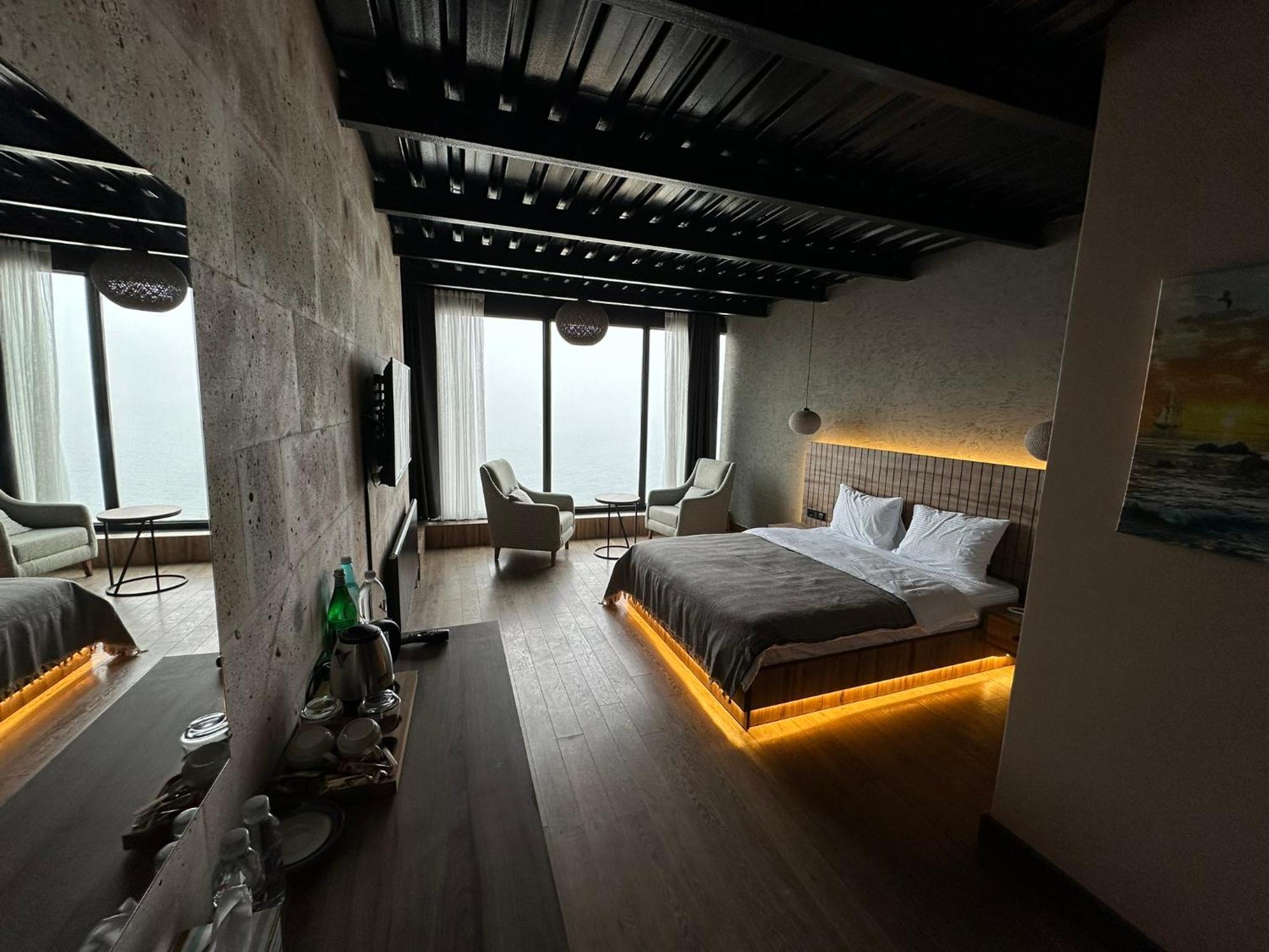 Marina Fener Istanbul Airport Homestay